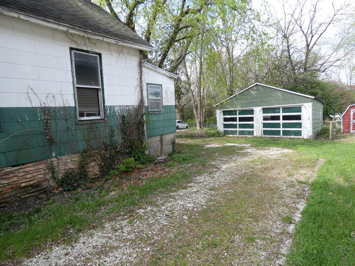 Property Photo:  703 Bluff Street  MO 65251 