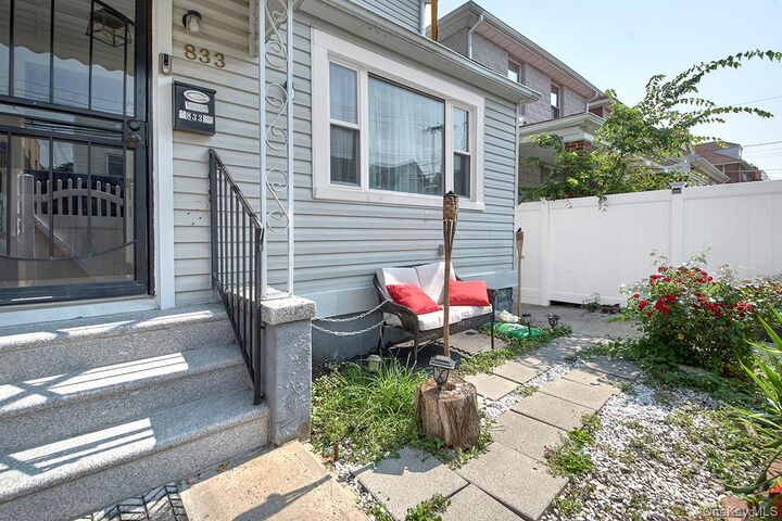 Property Photo:  833 E 229th Street  NY 10466 