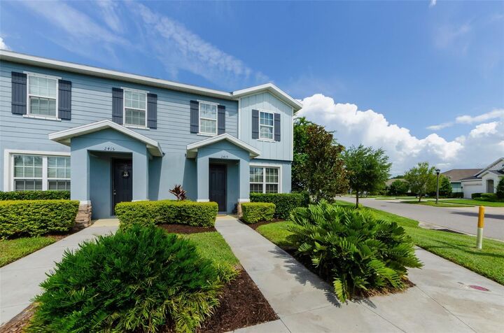 Property Photo:  2419 Gathering Way  FL 33556 