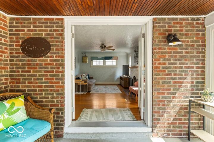 Property Photo: 6014 Norwaldo Avenue IN 46220