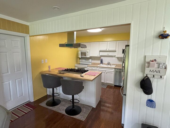 Property Photo: 20245 Independence Dr B 53045