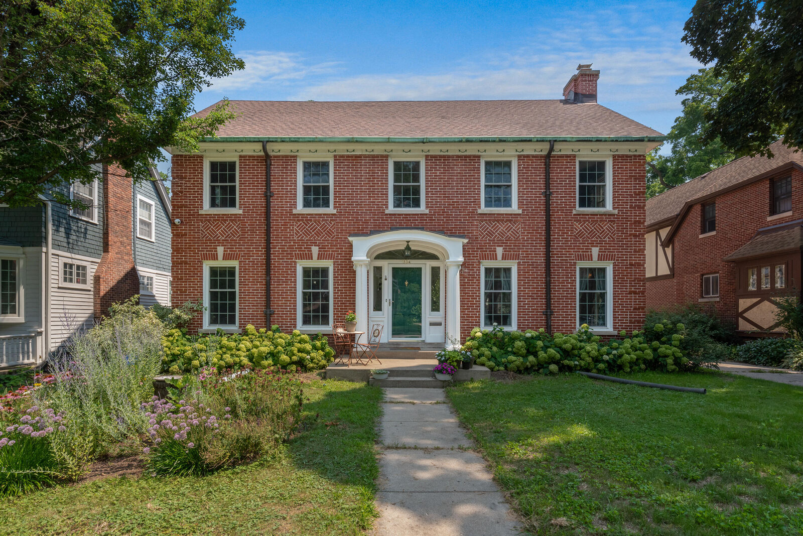 Property Photo:  534 N 68th St  WI 53213 
