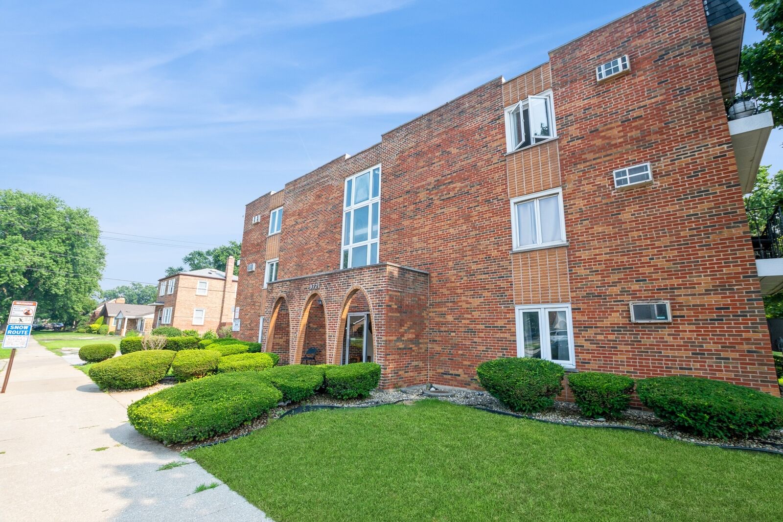 Property Photo: 9721 S Cicero Avenue 1A IL 60453