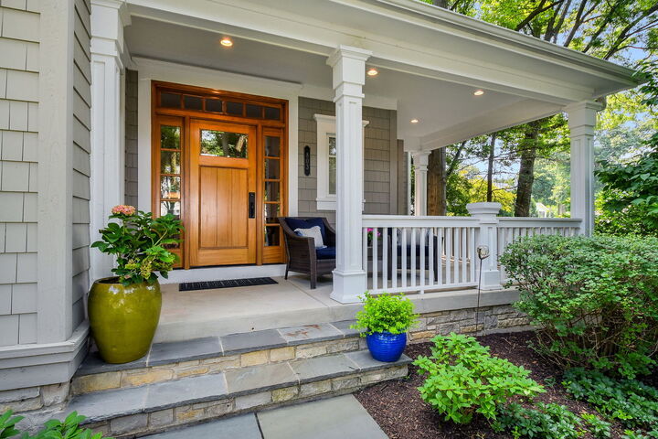 Property Photo:  803 Dow Avenue  IL 60134 