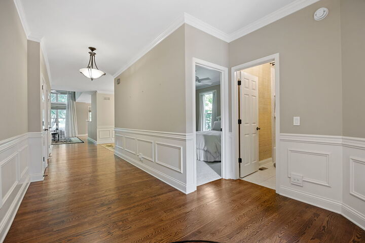 Property Photo:  1N598 Golf View Lane  IL 60190 