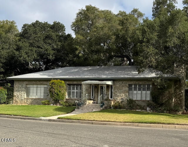 Property Photo: 1239 Fern Oaks Drive CA 93060