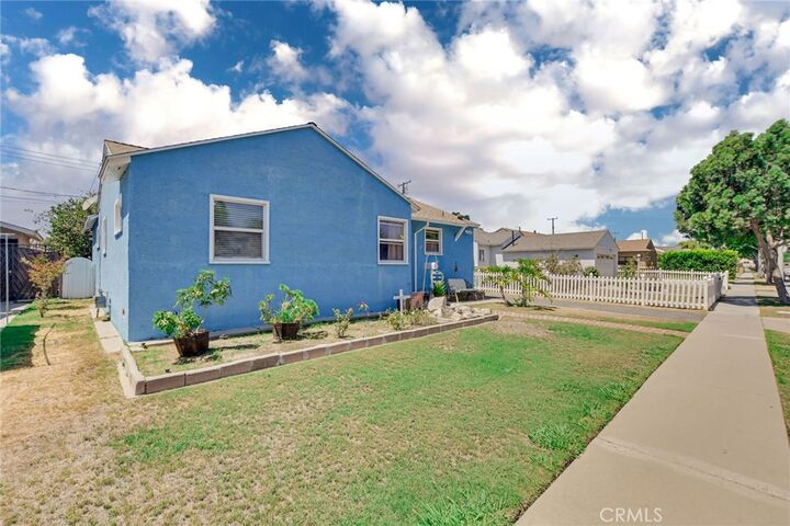 Property Photo:  14519 Perilla  CA 90723 