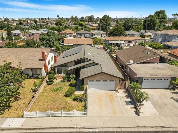 Property Photo:  1511 E Abri Street  CA 90745 