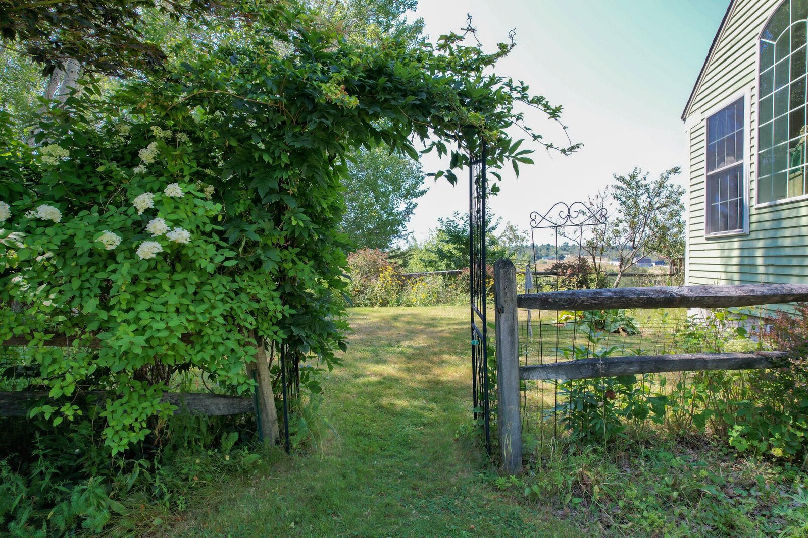 Property Photo:  462 Kansas Road  ME 04658 