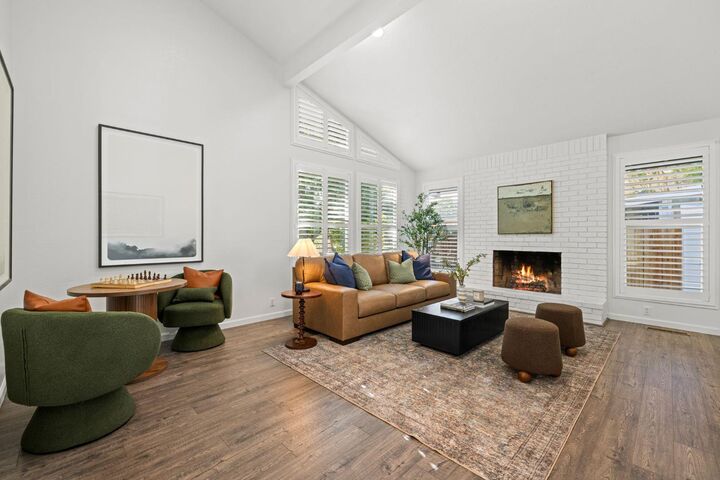 Property Photo: 3870 Maudray Way CA 95608