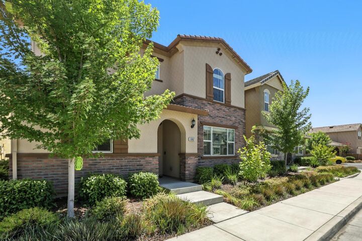 Property Photo:  10802 Portico Circle  CA 95670 
