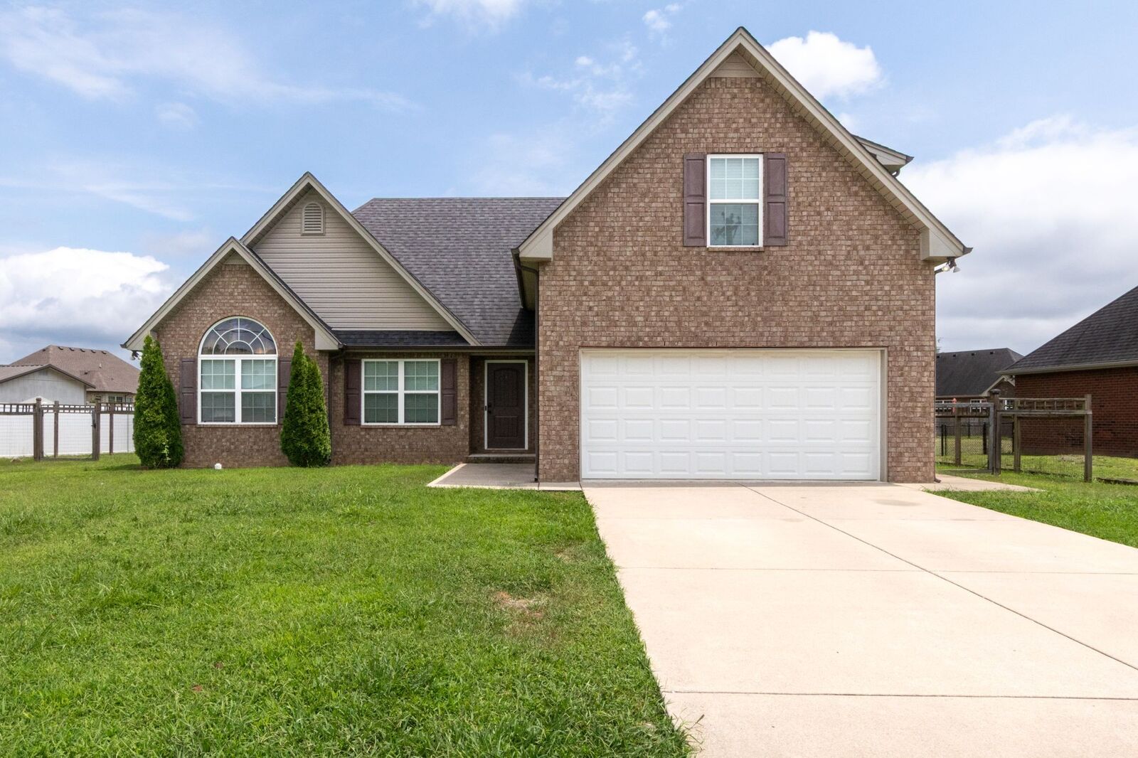 Property Photo:  2524 Auldridge Dr  TN 37037 