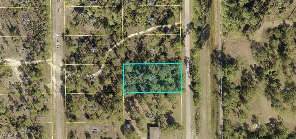 Property Photo: 9 Hines Avenue FL 33936