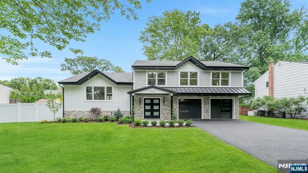 Property Photo:  260 Beechwood Drive  NJ 07652 