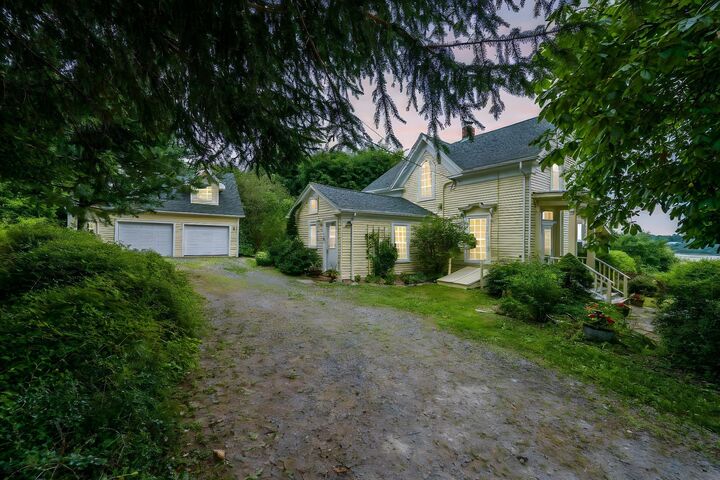 Property Photo:  129 Town Road  NS B0P 1P0 
