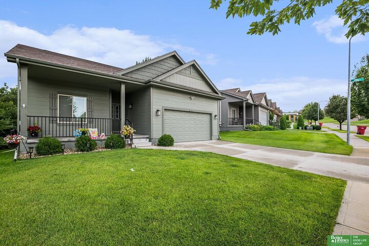 Property Photo: 7203 N 139th Street NE 68142