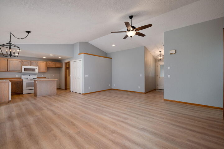 Property Photo: 55853 Osprey Road OR 97707