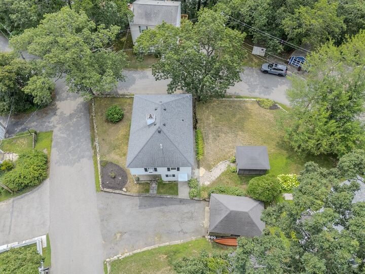Property Photo:  2 Scenic Rd  MA 01960 