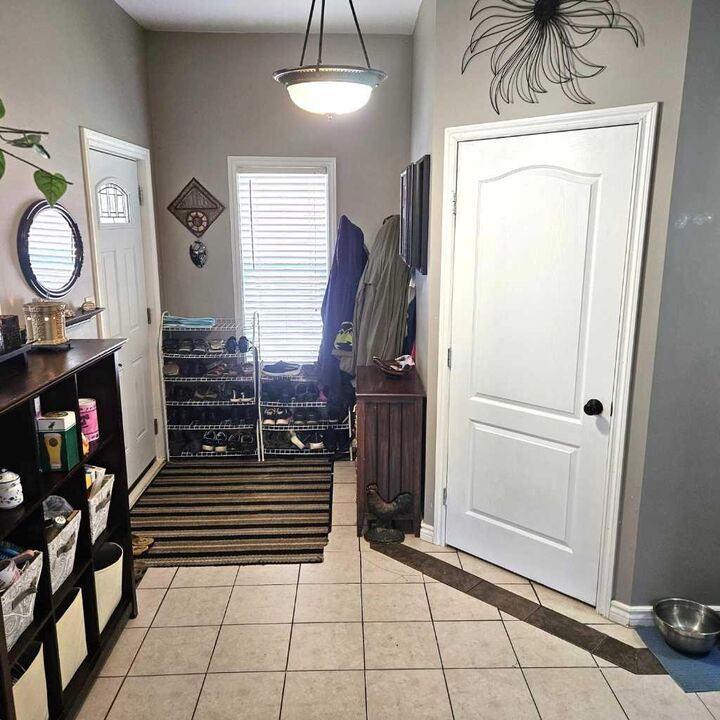 Property Photo:  613 53 Street  AB T7E 1K9 