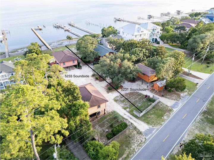 Property Photo:  5233 Soundside Dr  FL 32563 