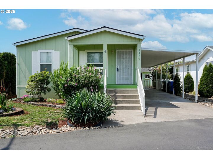 3236 Turner Rd  Salem OR 97302 photo