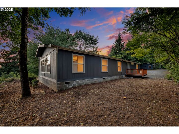 Property Photo: 39805 NE 22nd St WA 98671