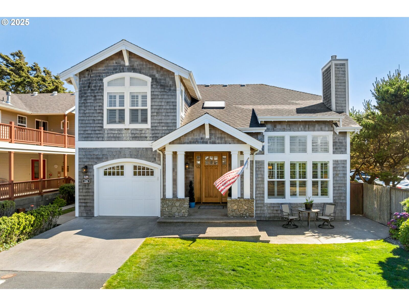 Property Photo: 159 W Nelchena St OR 97110