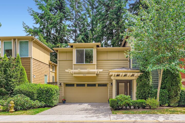 Property Photo:  9064  177th Place NE  WA 98052 