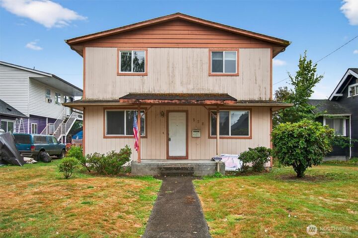 Property Photo:  536  18th Avenue  WA 98632 