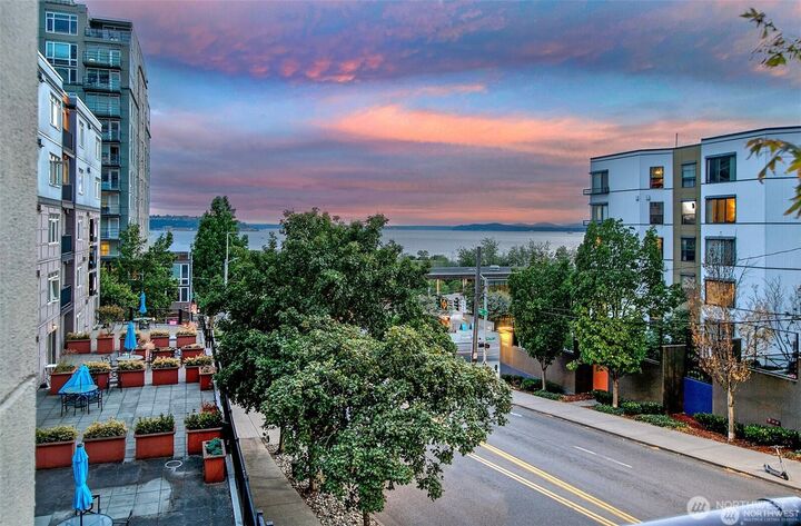 Property Photo:  2801  1st Avenue 113  WA 98121 