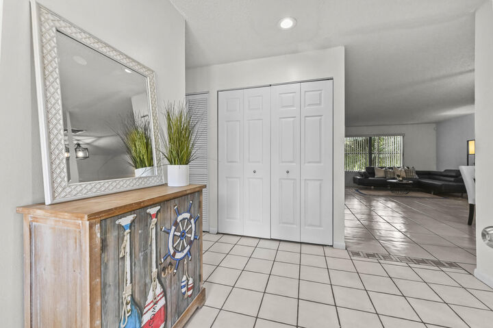 Property Photo: 12959 Pennypacker Trail 6 FL 33414