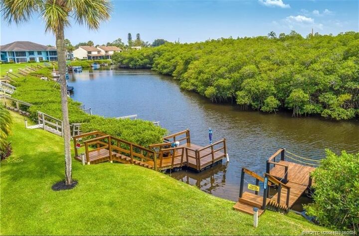 Property Photo: 950 S Kanner Highway 101 FL 34994