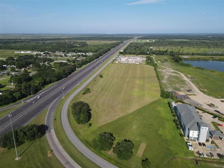 Property Photo:  I-10 Service Road  LA 70647 