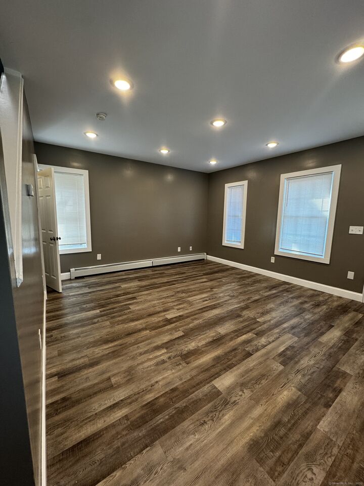 Property Photo: 23 Morris Street CT 06114