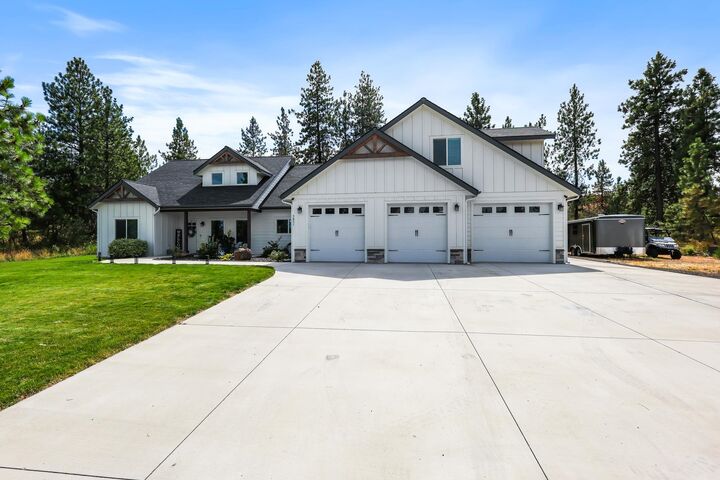 Property Photo:  3851 W Grandview Ave  WA 99224 