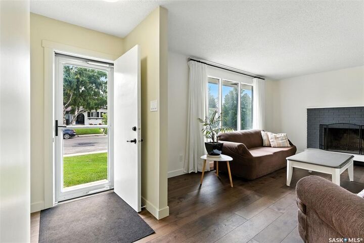 Property Photo:  385 Birch Crescent  SK S7N 2M6 