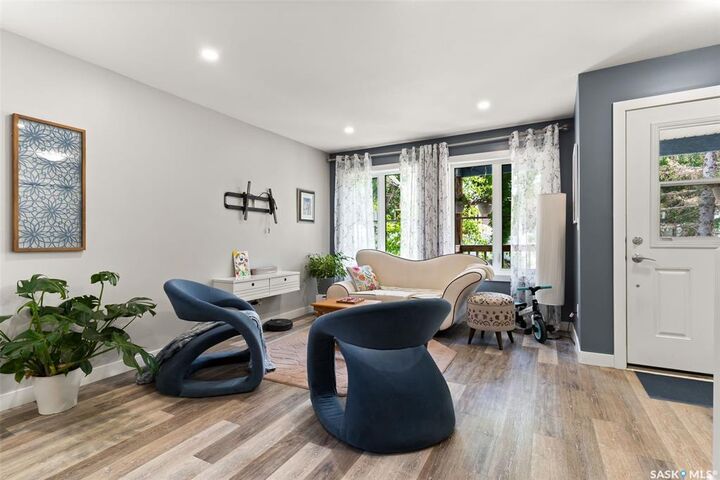 Property Photo:  2410 Athol Street  SK S4T 3G5 