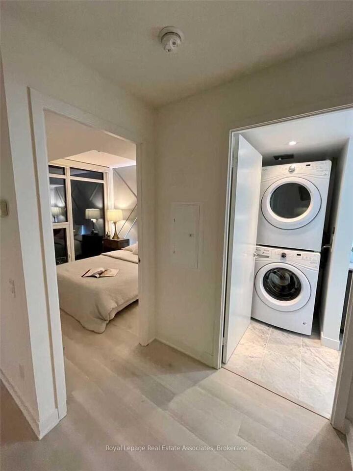 Property Photo:  70 Queens Wharf Road 601  ON M5V 0J2 