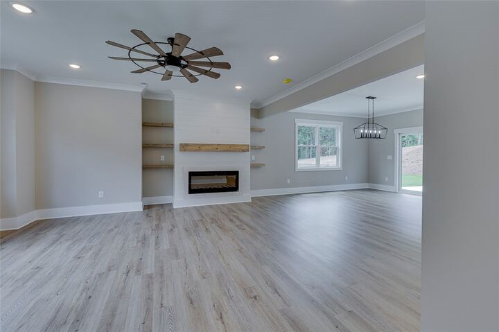 125 Hidden Lake Drive  Anderson SC 29625 photo