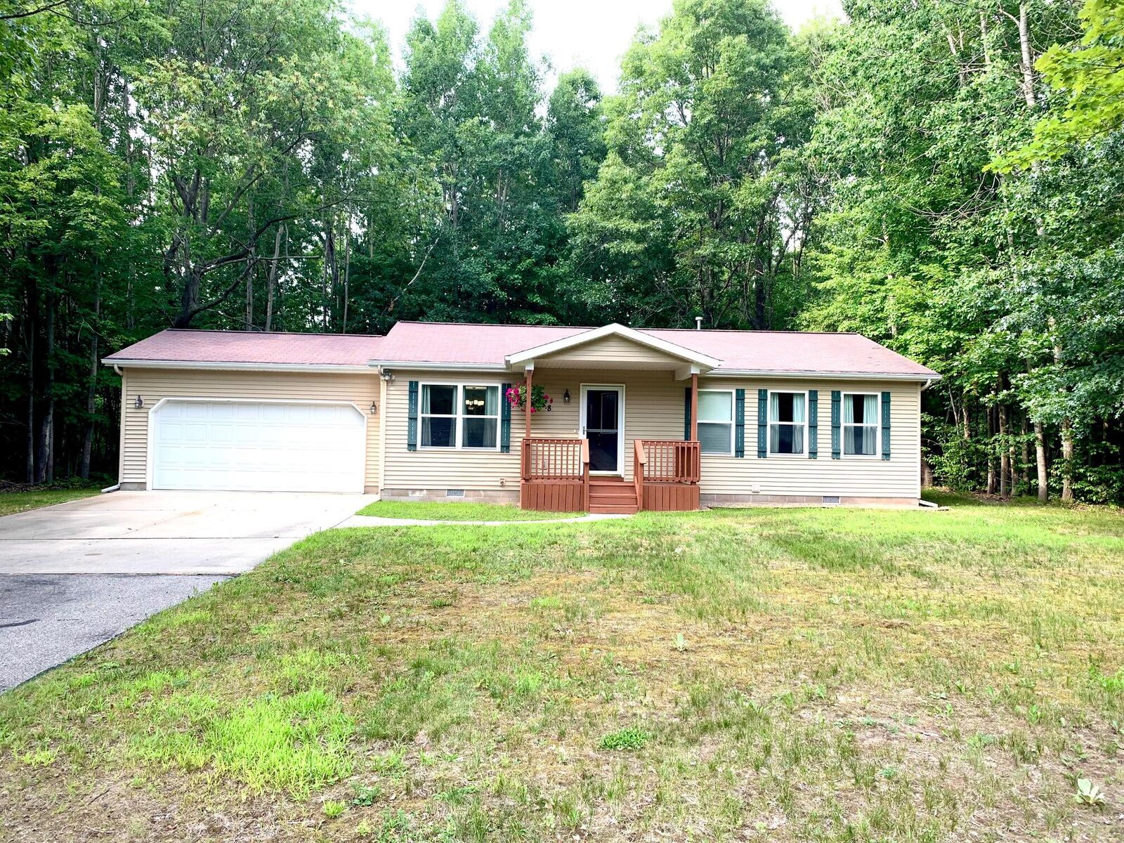 Property Photo:  158 Hidden Hills Road  MI 48629 