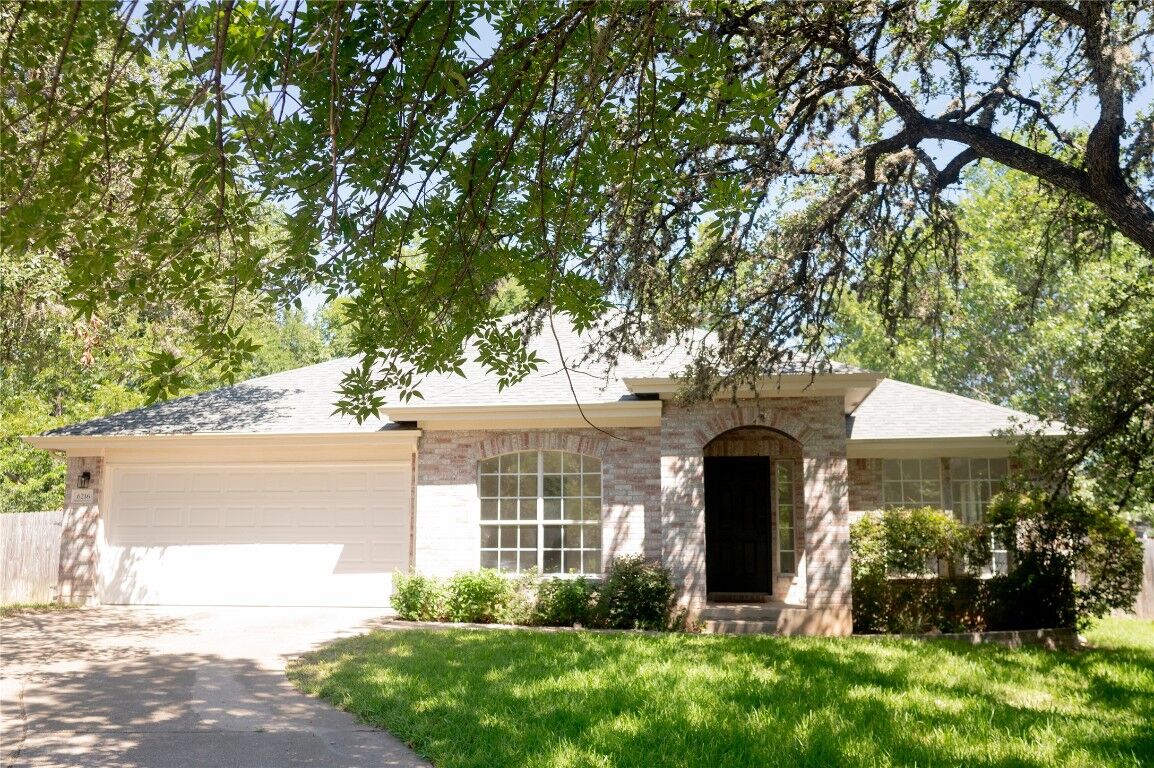 Property Photo:  6216 Jumano Lane  TX 78749 