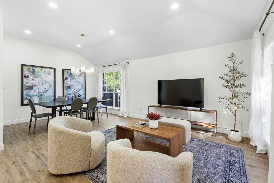 Property Photo:  6216 Jumano Lane  TX 78749 