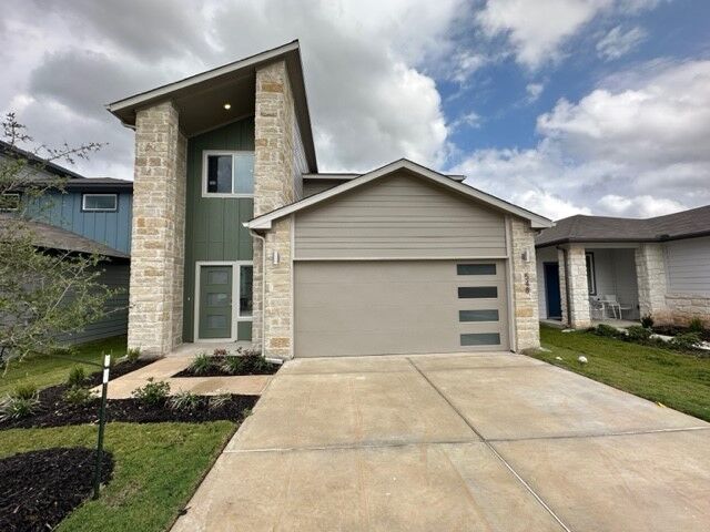 Property Photo:  548 Wilshire Road  TX 78666 