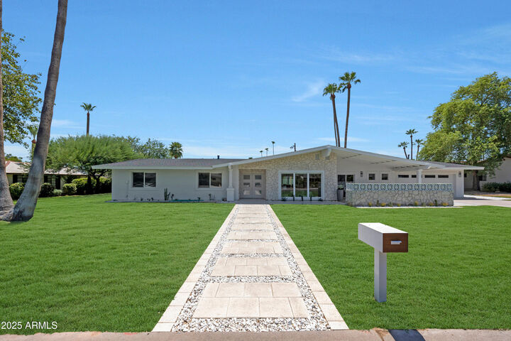 Property Photo: 7411 E Vista Drive AZ 85250