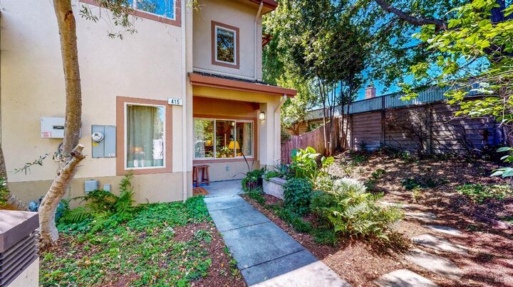 415 Sequoia Lane  Sebastopol CA 95472 photo