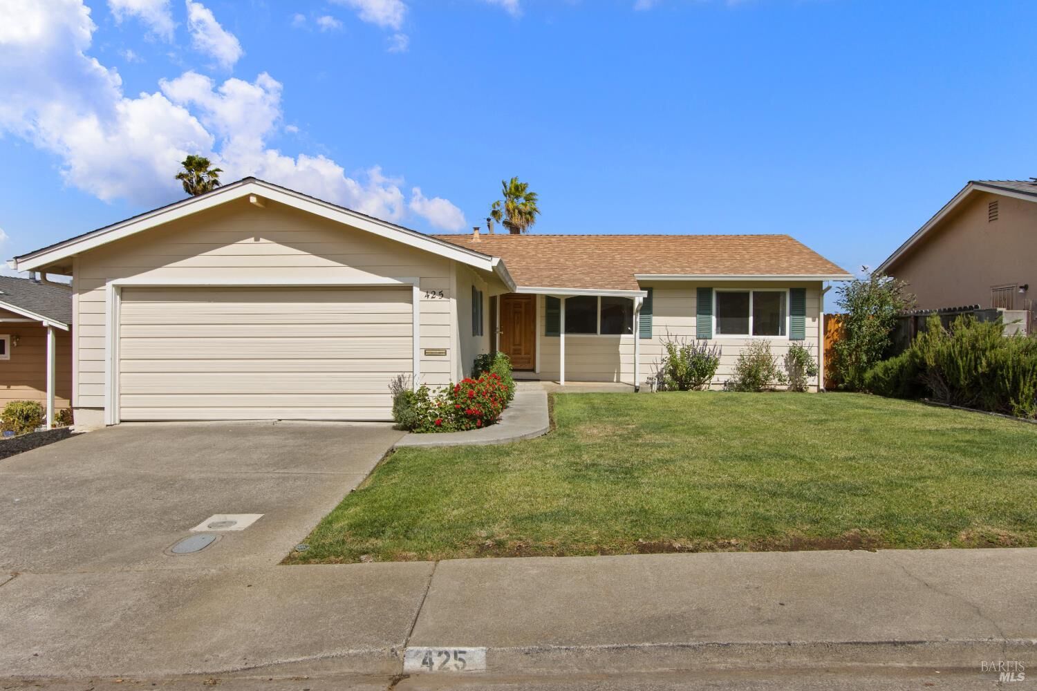 Property Photo: 425 Gonzaga Avenue CA 94589