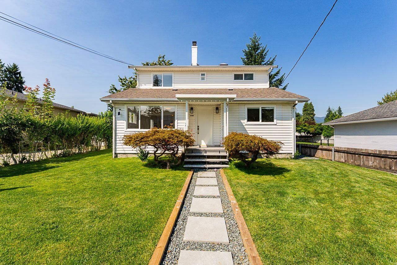 Property Photo:  1747 Salisbury Avenue  BC V3B 1X6 