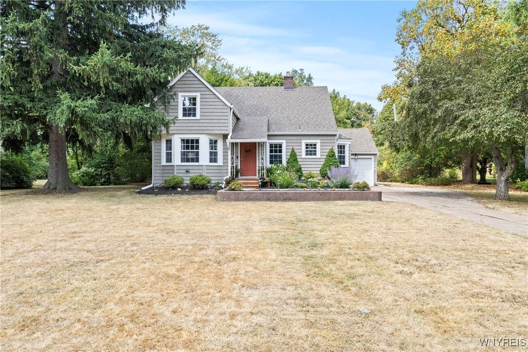 Property Photo: 4148 S Fireside Drive N NY 14221