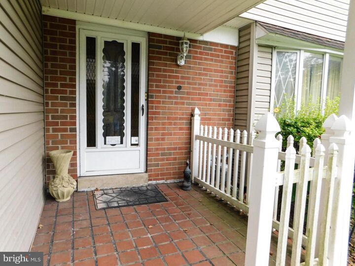 Property Photo: 890 Township Line Road PA 19462