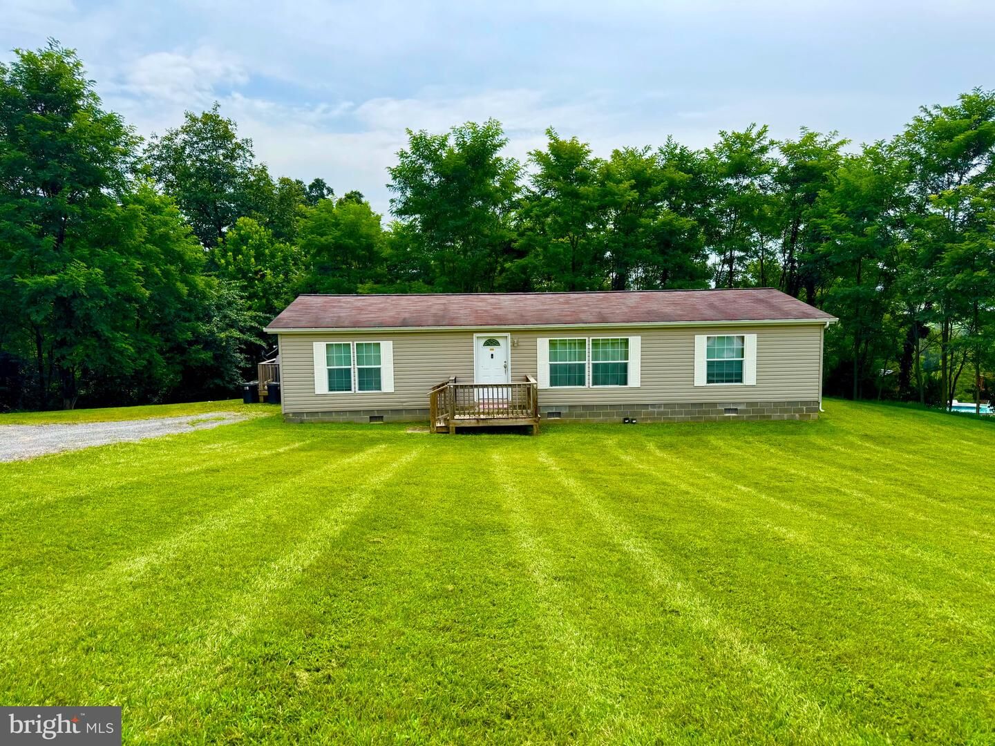 Property Photo:  1039 Highpoint Drive  WV 26833 